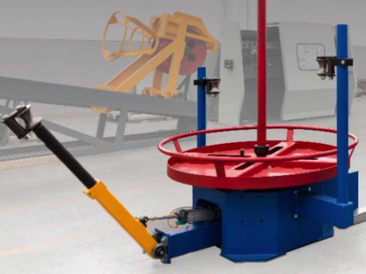 Straightening & Cutting Iron Machine